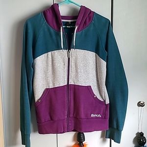 Bench sweatshirt with hood